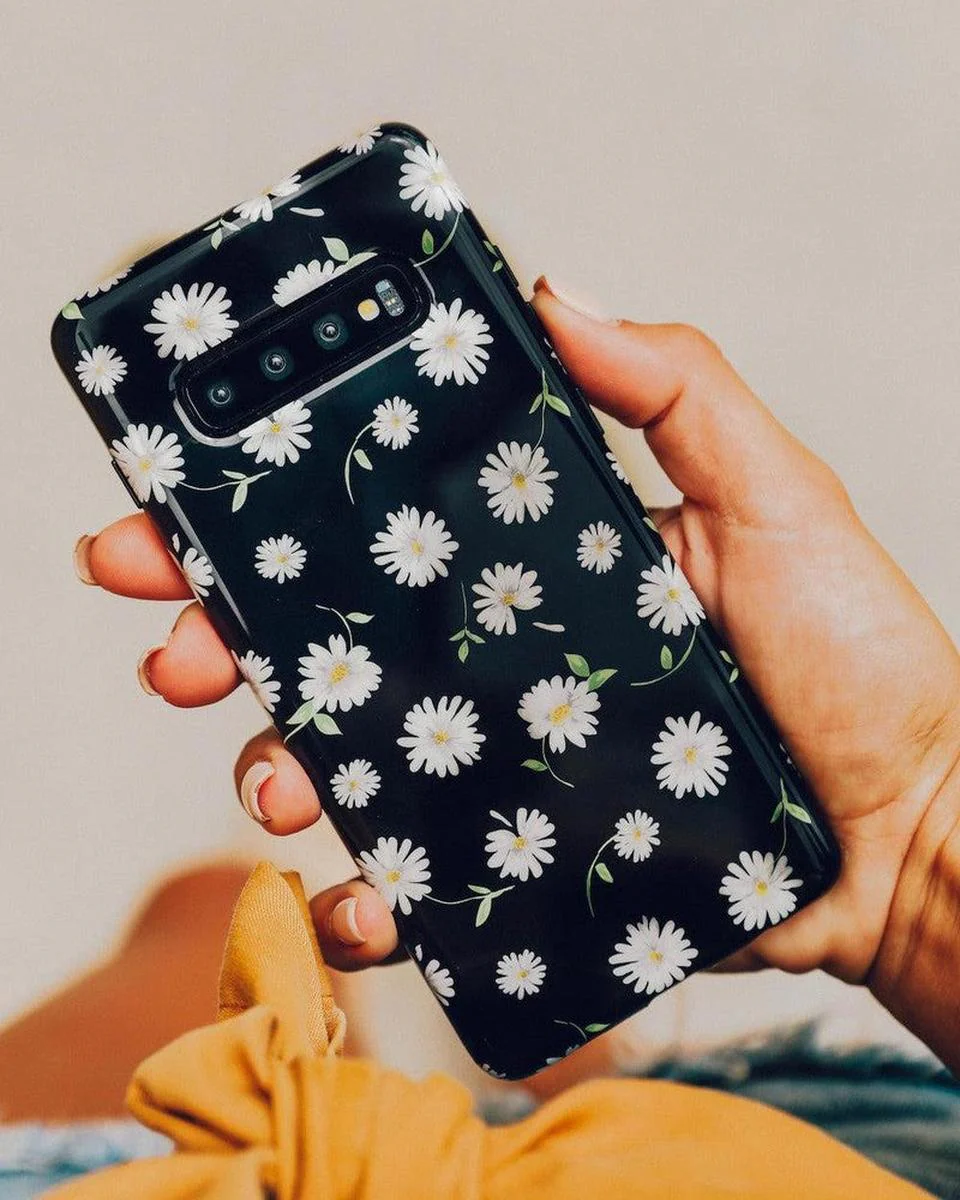 Daisy Daydream | Black Floral Samsung Case - Image 12