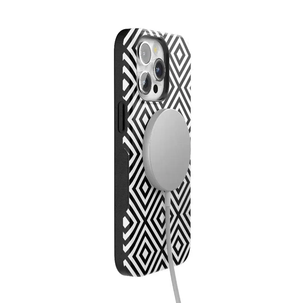 Diamonds | High Contrast Design Case - Image 67